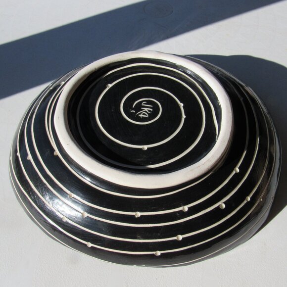 Handmade Black and White Abstract Serving Bowl Sgraffito - Picture 3 of 6